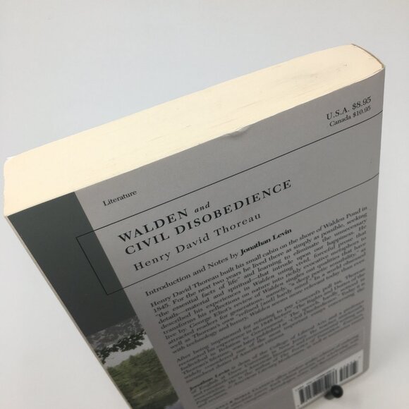 Walden and Civil Disobedience by Henry David Thoreau Softbound Paperback Book - Picture 9 of 10